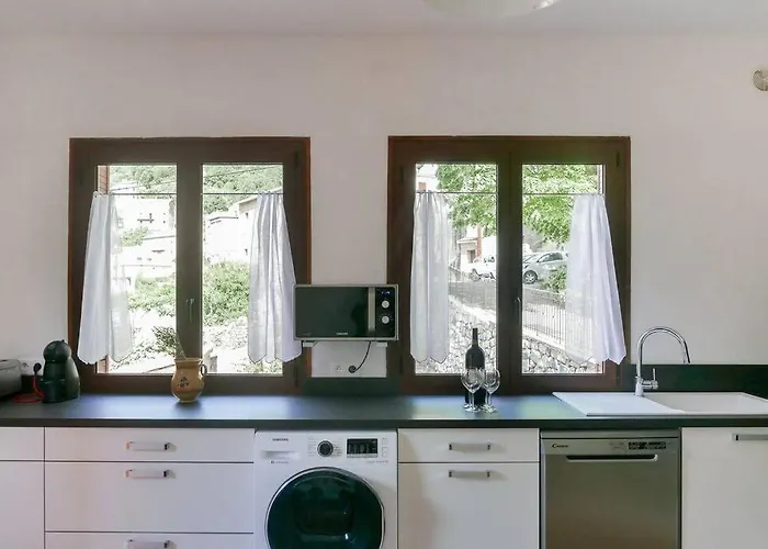 I Monti Signori Porto (Corsica)